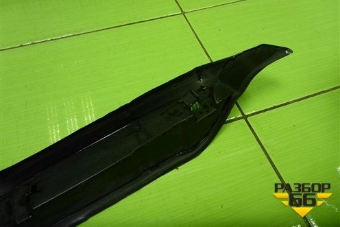 Пыльник переднего крыла левого (6RU821111) для Volkswagen Polo (седан) с 2010г (Поло)