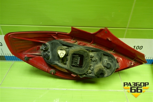 Фонарь задний правый (до 2010г) (1222146) для Opel Corsa D с 2006-2014г (Корса Д)