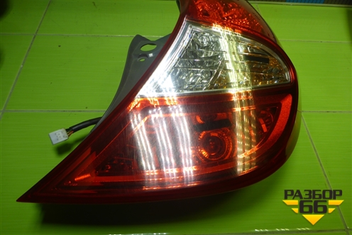 Фонарь задний правый (хэтчбек) (924021R200) для Hyundai Solaris с 2010-2016г (Солярис)