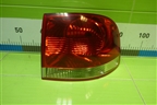 Фонарь задний наружный правый (до 2007г) (7L6945096K) для Volkswagen Touareg c 2002-2010г (Туарег)