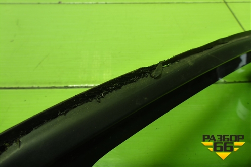 Стекло глухое правое для Volkswagen Polo (седан) с 2010г (Поло)