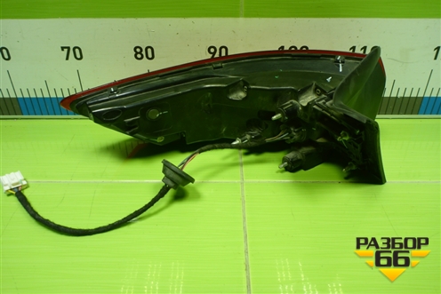 Фонарь задний наружный правый (7057019800) для Geely Tugella с 2019г (Тугелла)