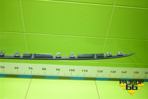 Молдинг лобового стекла правый (75535611R) для Toyota Land Cruiser Prado(150) с 2009г (Ленд Крузер Прадо)