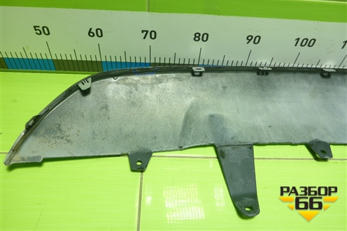 Накладка заднего бампера (после 2015г) (5240542010) для Toyota Rav-4 с 2012-2019г (Рав 4)