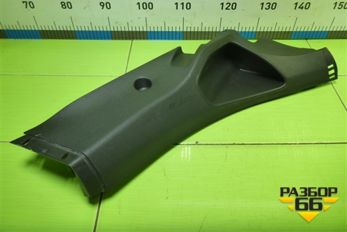 Обшивка стойки задняя нижняя правая (хетчбэк) (BM51A31016) для Ford Focus 3 с 2011г (Фокус)