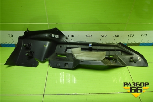 Держатель задней полки левый (BM51A46809A) для Ford Focus 3 с 2011г (Фокус)