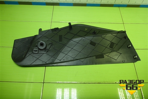 Накладка внутренняя (на консоль правая) (BM51A046B26AVW) для Ford Focus 3 с 2011г (Фокус)