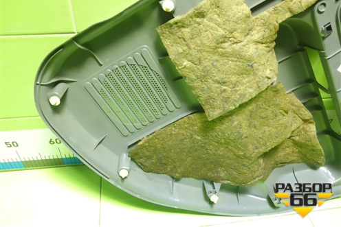 Обшивка двери задней левой под электрику (829013U000) для Nissan Cube с 2002-2008г