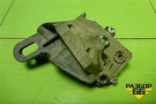 Кронштейн двигателя правый (1.6л PNDA) (7S7G6F001AB) для Ford Focus 3 с 2011г (Фокус)