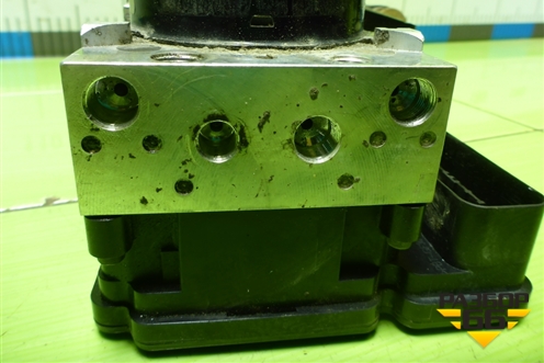 Блок ABS (BV612C405AG) для Ford Focus 3 с 2011г (Фокус)