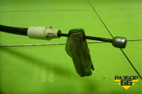 Трос стояночного тормоза (правый) (AV612A603BL) для Ford Focus 3 с 2011г (Фокус)