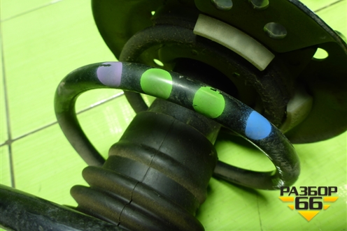 Амортизатор передний (543024254R) для Dacia Sandero с 2020-2022г (Сандеро)