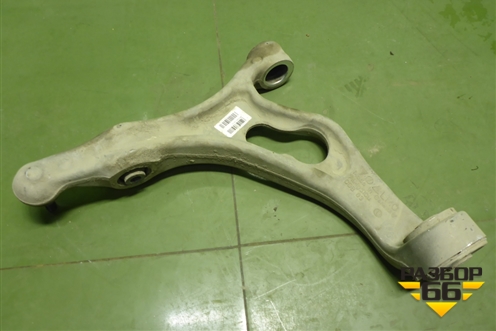 Рычаг передний левый нижний (7P0407151E) для Volkswagen Touareg с 2010-2018г (Туарег)