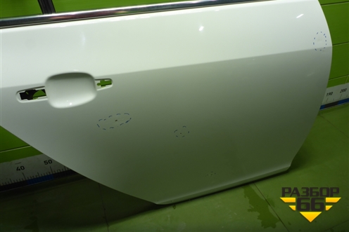 Дверь задняя правая (седан) для Opel Insignia с 2008-2017г (Инсигниа)