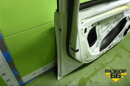 Дверь передняя левая для Opel Insignia с 2008-2017г (Инсигниа)