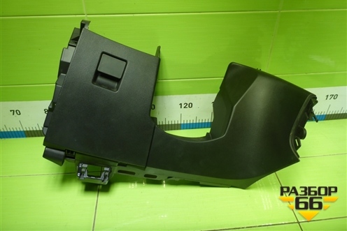 Накладка на торпедо (под рулём левая) (13237929) для Opel Insignia с 2008-2017г (Инсигниа)