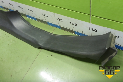 Накладка порога внутренняя правая (13318901) для Opel Insignia с 2008-2017г (Инсигниа)