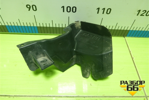 Дефлектор радиатора правый (J8A28310AA) для Land Rover Range Rover Velar с 2017г (Велар)