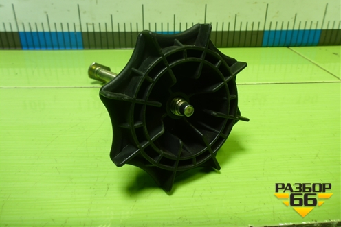 Болт крепления запасного колеса (1315006) для Opel Insignia с 2008-2017г (Инсигниа)