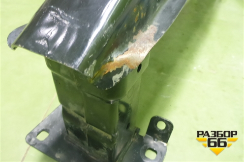 Усилитель переднего бампера (6RG807109C) для Volkswagen Polo (седан) с 2010г (Поло)