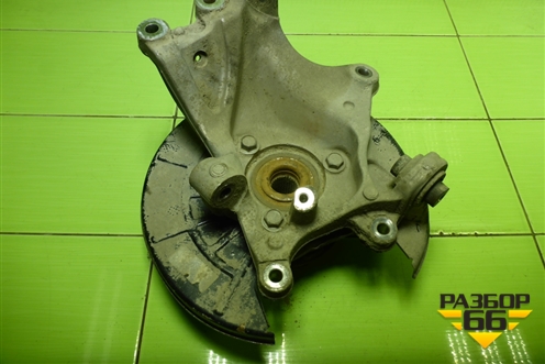 Кулак задний левый для Opel Insignia с 2008-2017г (Инсигниа)