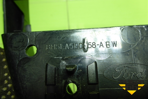 Кронштейн переднего плафона салонного (BM51A519D58) для Ford Focus 3 с 2011г (Фокус)