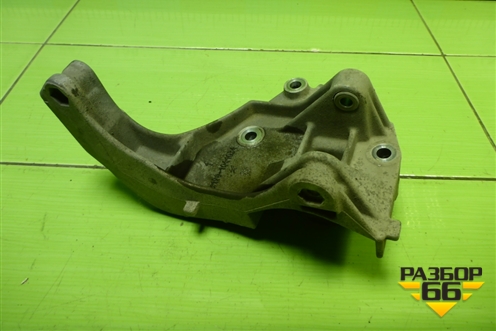 Кронштейн генератора (21901041034) для VAZ Kalina/Калина