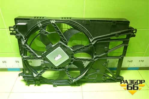 Вентилятор охлаждения радиатора (1636331500) для Toyota Rav-4 с 2018г (Рав 4)