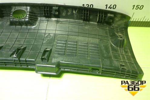 Обшивка багажника на заднюю панель (85770H0000) для Kia Rio с 2017г (Рио 4)