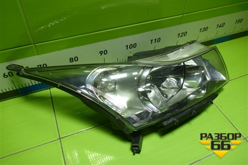 Фара правая (после 2012г галоген) (95137792) для Chevrolet Cruze c 2009-2015г (Круз)