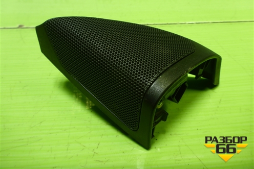 Накладка двери передней левой уголок для Opel Insignia с 2008-2017г (Инсигниа)