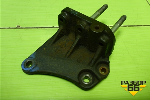 Кронштейн двигателя правый (2.0л 4B11) для Mitsubishi Lancer-X с 2007г (Лансер)