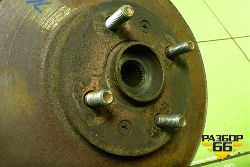 Кулак поворотный передний левый для Hyundai Solaris с 2010-2016г (Солярис)