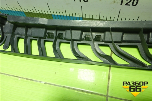 Кронштейн заднего бампера центральный (A1678808000) для Mercedes Benz GLE-Klass V167 с 2018г (ГЛЕ)