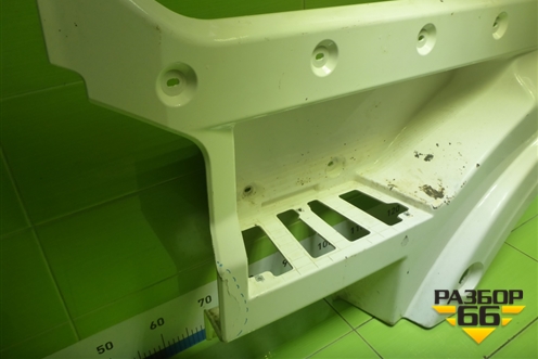 Корпус подножки левой (81615200083) для MAN TGX с 2007г (ТГХ)