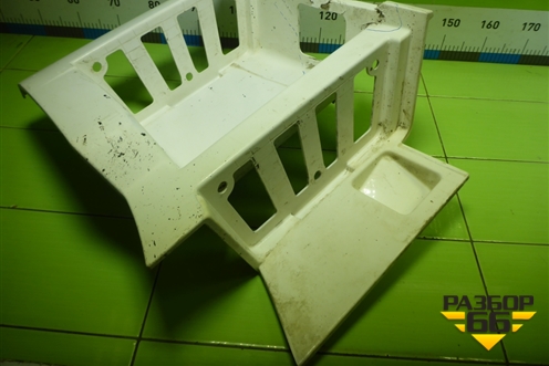 Корпус подножки левой (81615200075) для MAN TGX с 2007г (ТГХ)