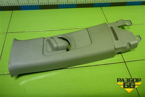 Обшивка стойки центральная верхняя левая (6242042070) для Toyota Rav-4 с 2012-2019г (Рав 4)