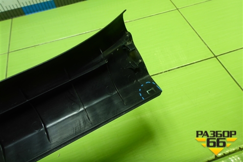 Накладка порога внутренняя переднего левого (6791442110) для Toyota Rav-4 с 2012-2019г (Рав 4)