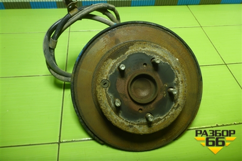 Кулак задний правый для Toyota Rav-4 с 2012-2019г (Рав 4)