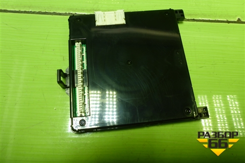 Блок комфорта (8922142121) для Toyota Rav-4 с 2012-2019г (Рав 4)