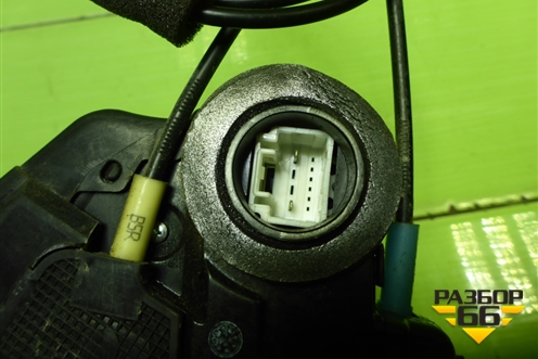 Замок двери задней левой для Toyota Rav-4 с 2012-2019г (Рав 4)