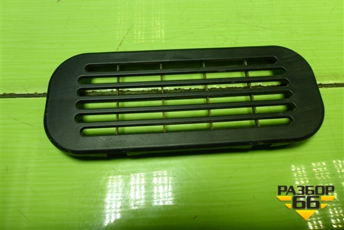 Решетка вентиляционная (5838742080) для Toyota Rav-4 с 2012-2019г (Рав 4)