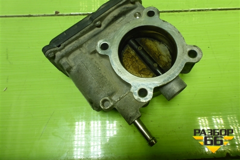 Заслонка дроссельная электрическая (2203037050) для Toyota Rav-4 с 2012-2019г (Рав 4)