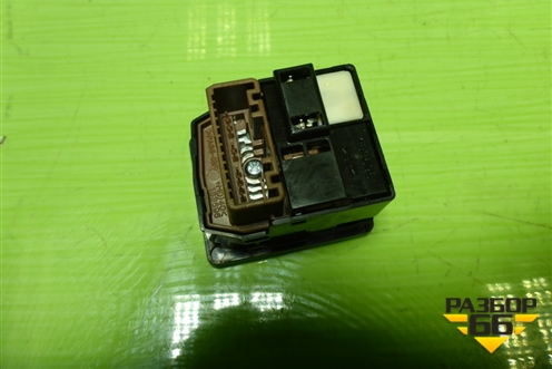 Переключатель регулировки зеркал для Toyota Rav-4 с 2012-2019г (Рав 4)