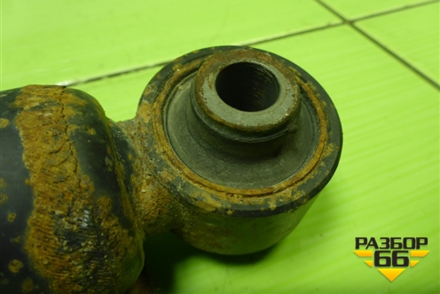 Амортизатор задний (4853142400) для Toyota Rav-4 с 2012-2019г (Рав 4)