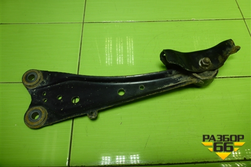 Рычаг задний продольный левый для Toyota Rav-4 с 2012-2019г (Рав 4)