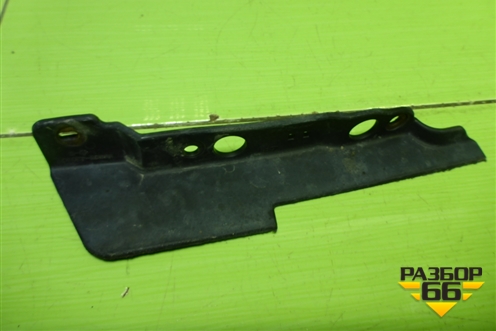 Брызговик передний правый (передний после 2015г) (5389542050) для Toyota Rav-4 с 2012-2019г (Рав 4)