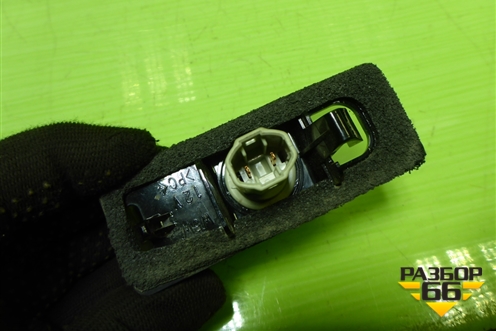 Фонарь подсветки номера для Toyota Rav-4 с 2012-2019г (Рав 4)