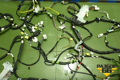 Проводка салонная (8216142N42) для Toyota Rav-4 с 2012-2019г (Рав 4)