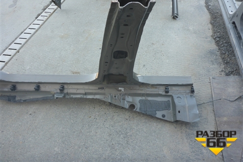 Порог со стойкой правый для Toyota Rav-4 с 2012-2019г (Рав 4)